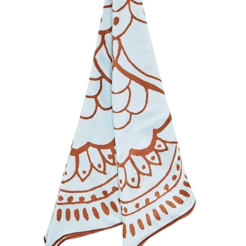 VIX BLUE LOTUS SHAPED TOWEL